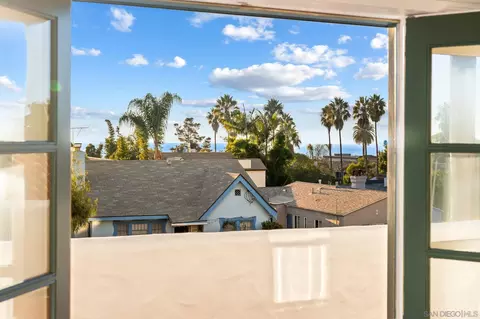 View/Area - 7335 Draper Ave, La Jolla, CA 92037 photo 5 of 31