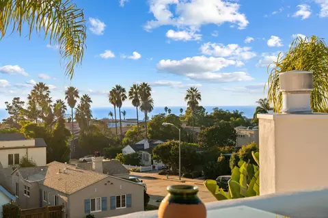 View/Area - 7335 Draper Ave, La Jolla, CA 92037 photo 9 of 31