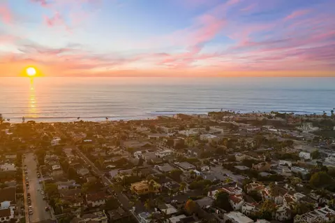 View/Area - 7335 Draper Ave, La Jolla, CA 92037 photo 17 of 31