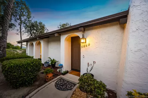 11060 Plum Tree Ln, Spring Valley, CA 91977 photo 2