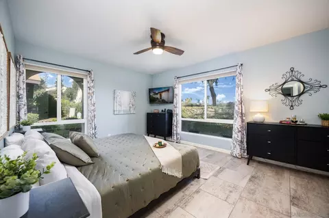 11060 Plum Tree Ln, Spring Valley, CA 91977 photo 20