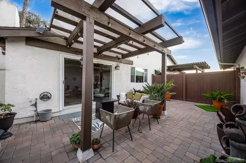 11060 Plum Tree Ln, Spring Valley, CA 91977 photo 32