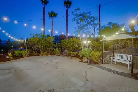 Exterior - 2543 Daisy Ln, Fallbrook, CA 92028 photo 11 of 23