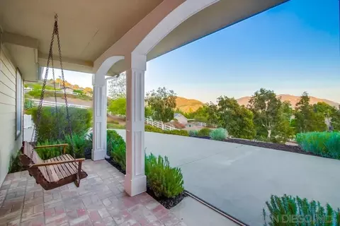 Exterior - 2543 Daisy Ln, Fallbrook, CA 92028 photo 23 of 23