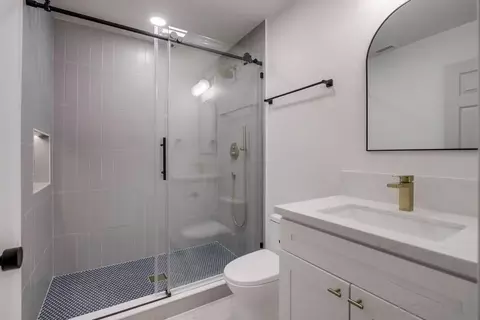Bath - 2543 Daisy Ln, Fallbrook, CA 92028 photo 6 of 7