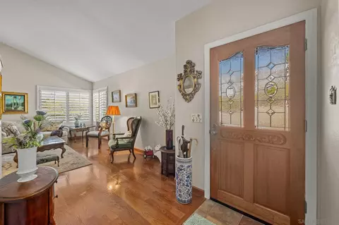 Entry Way - 7982 Lemon Cir, La Mesa, CA 91941 photo 1 of 3