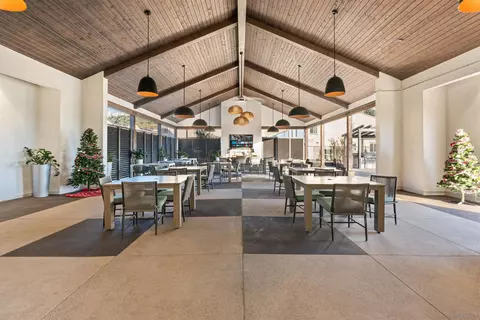 Dining - 219 Canopy Trails Pl, Fallbrook, CA 92028 photo 3 of 3