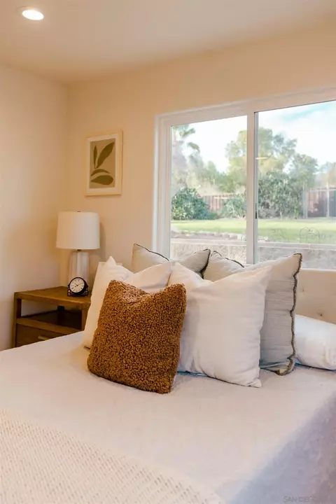 Bedroom - 16134 Hampson Pl, Ramona, CA 92065 photo 4 of 4