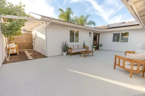 Exterior - 16134 Hampson Pl, Ramona, CA 92065 photo 2 of 11