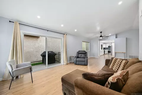 Living - 10314 Rochelle Ave, Santee, CA 92071 photo 2 of 4