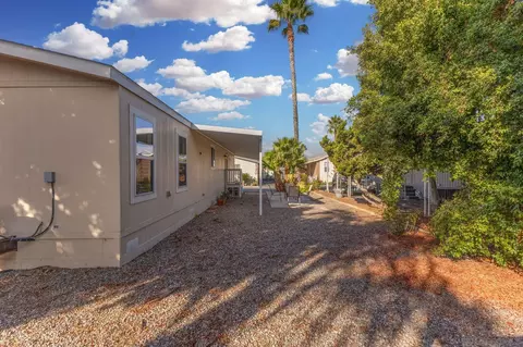 Exterior - 450 E Bradley Ave #18, El Cajon, CA 92021 photo 5 of 9