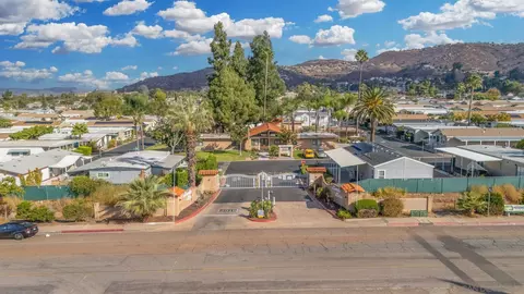 View/Area - 450 E Bradley Ave #18, El Cajon, CA 92021 photo 4 of 7