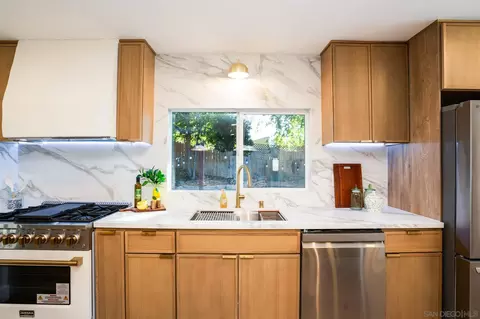 Kitchen - 14259 Midland Rd, Poway, CA 92064 photo 3 of 6