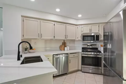 Kitchen - 400 N The Strand #21, Oceanside, CA 92054 photo 1 of 2