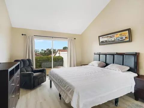 4723 Agora Way, Oceanside, CA 92056 photo 18