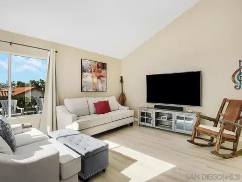 4723 Agora Way, Oceanside, CA 92056 photo 8