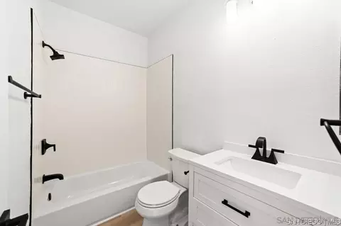 Bath - 3042 Cole Grade Dr, Santee, CA 92071 photo 2 of 2