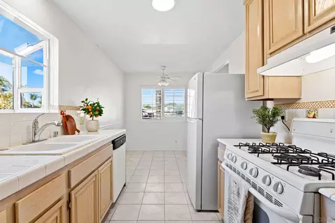 Kitchen - 3511 Badillo Rd, San Marcos, CA 92069 photo 2 of 2