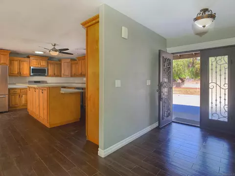 1885 Euclid Ave, El Cajon, CA 92019 photo 17