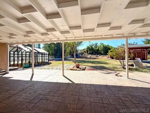 1885 Euclid Ave, El Cajon, CA 92019 photo 2