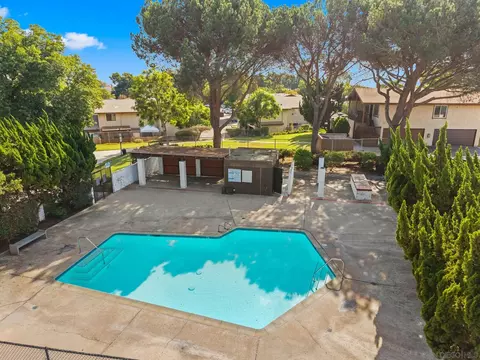 Exterior - 445 Ridgeway Ct, Spring Valley, CA 91977 photo 3 of 3