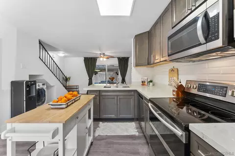 Kitchen - 445 Ridgeway Ct, Spring Valley, CA 91977 photo 3 of 3