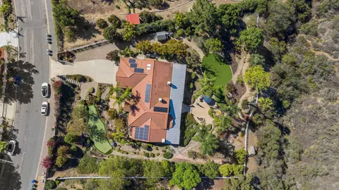 View/Area - 10328 Hawley Rd, El Cajon, CA 92021 photo 4 of 6