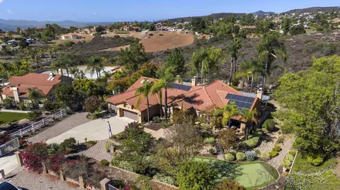 View/Area - 10328 Hawley Rd, El Cajon, CA 92021 photo 2 of 6