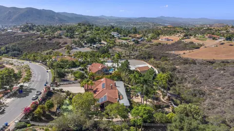 View/Area - 10328 Hawley Rd, El Cajon, CA 92021 photo 6 of 6