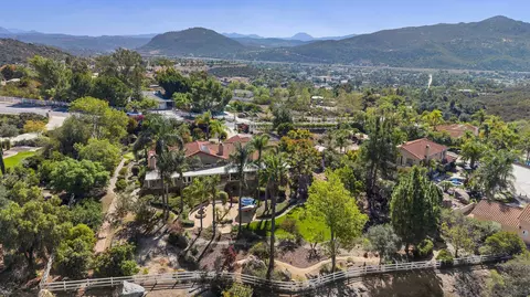 View/Area - 10328 Hawley Rd, El Cajon, CA 92021 photo 3 of 6