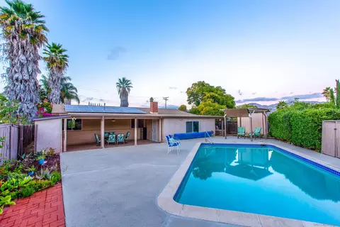 Exterior - 14287 Lolin Ln, Poway, CA 92064 photo 5 of 9