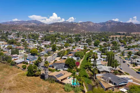 View/Area - 14287 Lolin Ln, Poway, CA 92064 photo 3 of 5