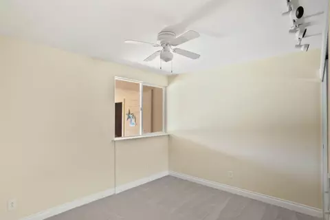 Bedroom - 14287 Lolin Ln, Poway, CA 92064 photo 5 of 6