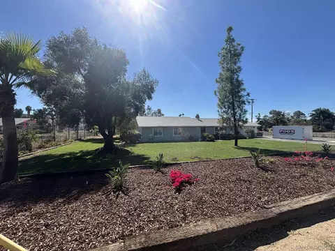 Exterior - 706 Hanson Ln, Ramona, CA 92065 photo 3 of 17