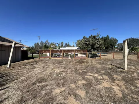 Exterior - 706 Hanson Ln, Ramona, CA 92065 photo 10 of 17