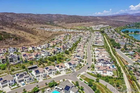 View/Area - 8894 Trailridge Ave, Santee, CA 92071 photo 9 of 10