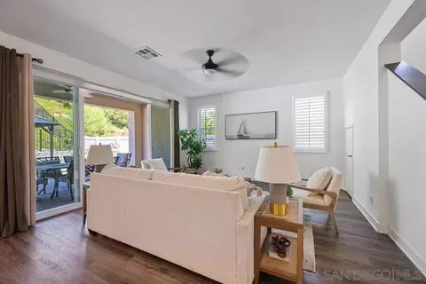 Living - 8894 Trailridge Ave, Santee, CA 92071 photo 2 of 4