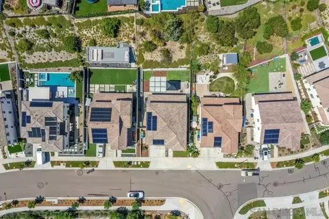 View/Area - 8894 Trailridge Ave, Santee, CA 92071 photo 10 of 10