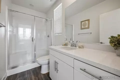 Bath - 8894 Trailridge Ave, Santee, CA 92071 photo 3 of 4
