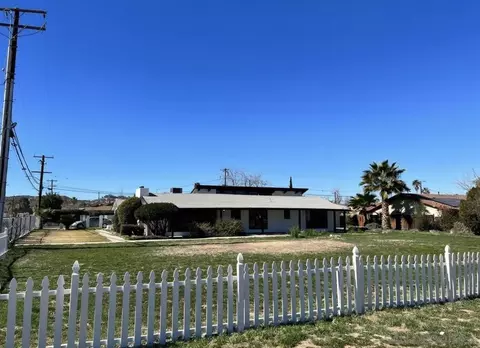 820 N Perris Blvd, Perris, CA 92571 photo 2