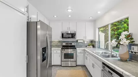 Kitchen - 3531 Starboard Cir, Oceanside, CA 92054 photo 2 of 3