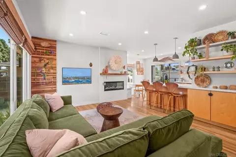 Living - 709 N Nevada, Oceanside, CA 92054 photo 2 of 5