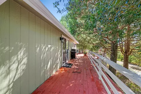 Exterior - 5294 Pine Hills Rd, Julian, CA 92036 photo 7 of 9
