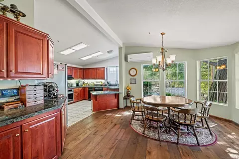 Dining - 5294 Pine Hills Rd, Julian, CA 92036 photo 1 of 3