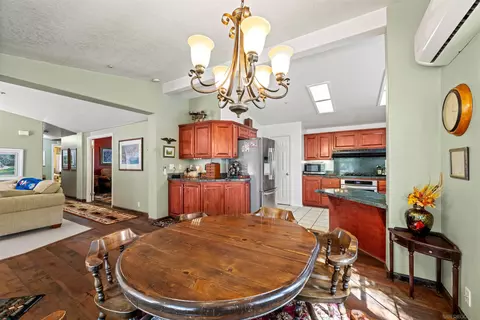Dining - 5294 Pine Hills Rd, Julian, CA 92036 photo 3 of 3