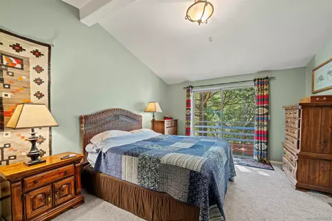 Bedroom - 5294 Pine Hills Rd, Julian, CA 92036 photo 4 of 5