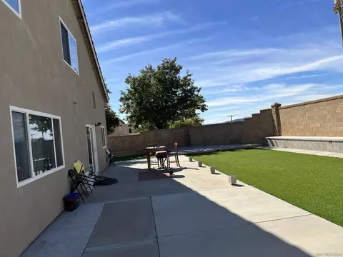 Exterior - 28454 Saddlecrest, Menifee, CA 92585 photo 4 of 6