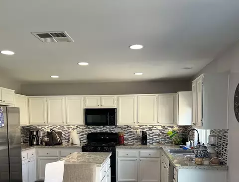 Kitchen - 28454 Saddlecrest, Menifee, CA 92585 photo 2 of 2