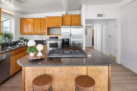 Kitchen - 1680 Seacoast Dr #D, Imperial Beach, CA 91932 photo 5 of 5