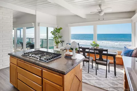 Kitchen - 1680 Seacoast Dr #D, Imperial Beach, CA 91932 photo 1 of 5